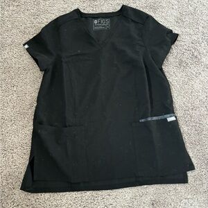 FIGS BLACK SCRUB TOP